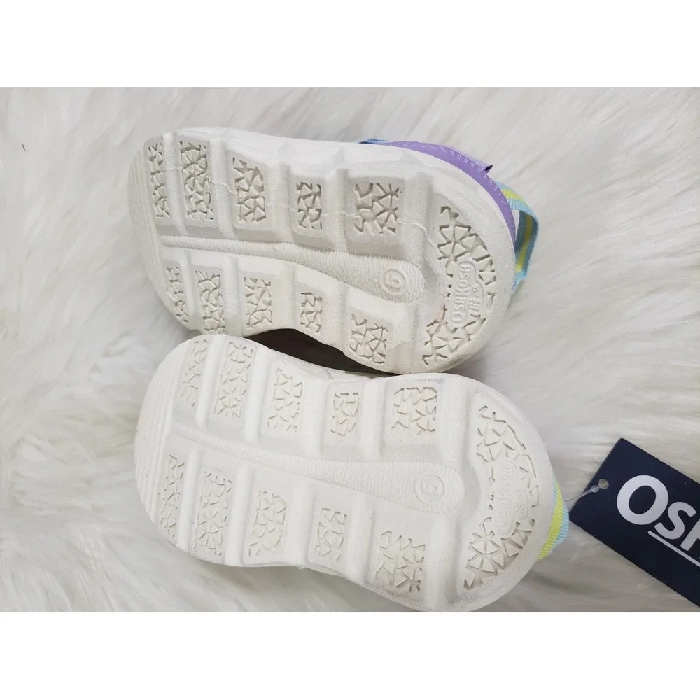 NEW‎ BABY WALKING SLIP ON Osh Kosh BGosh Toddler Sneaker Size 5 MASON-G